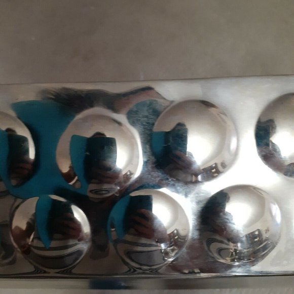 Torre and Tagus Metal Planter/ Centerpiece Box - Picture 3 of 4